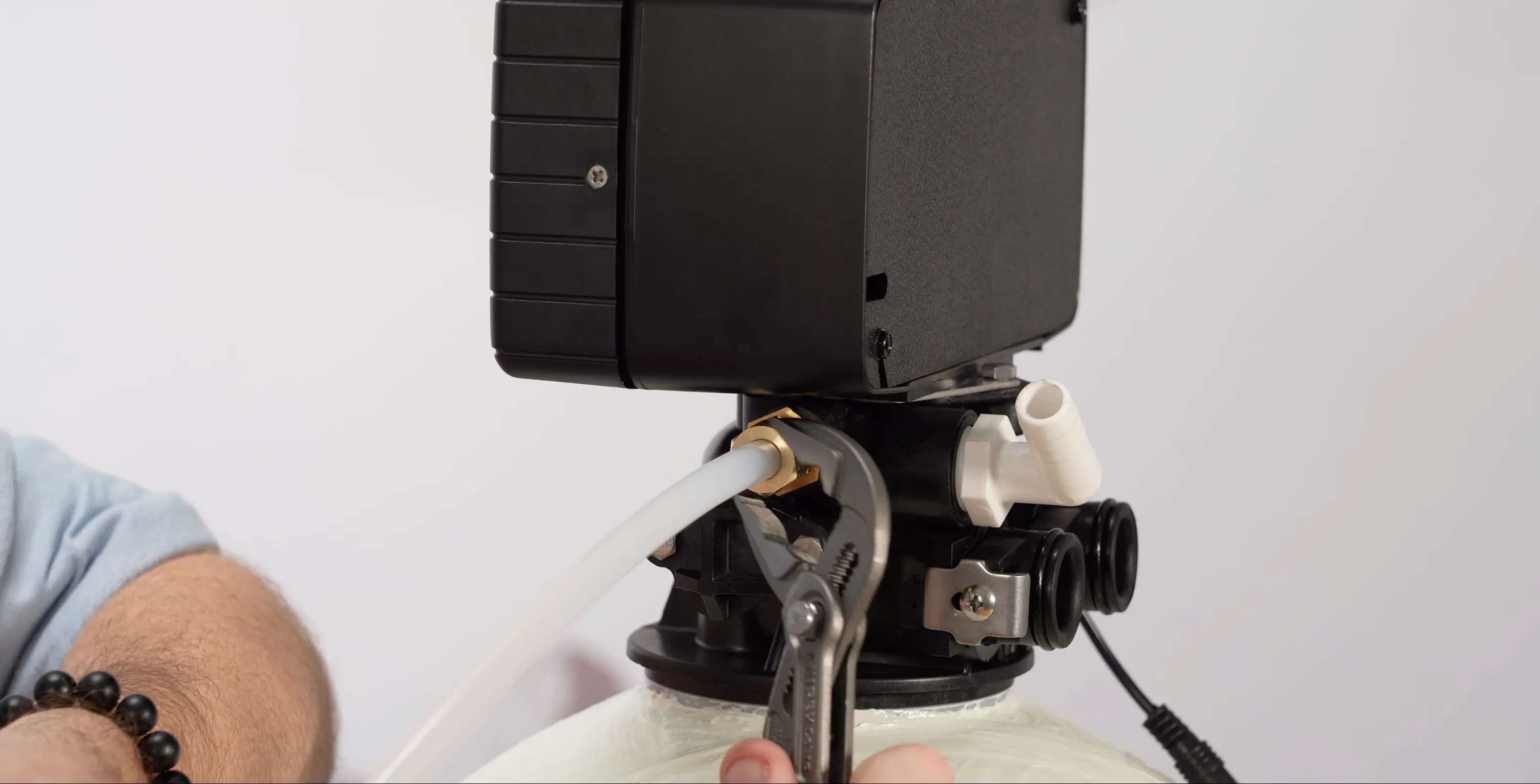 Connect Tubing to the Control Valve | 2