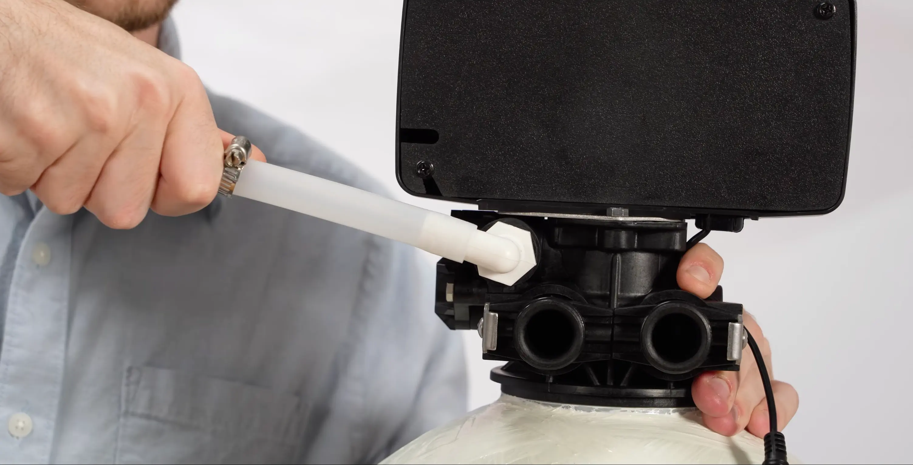 Connecting Tubing to the Barb