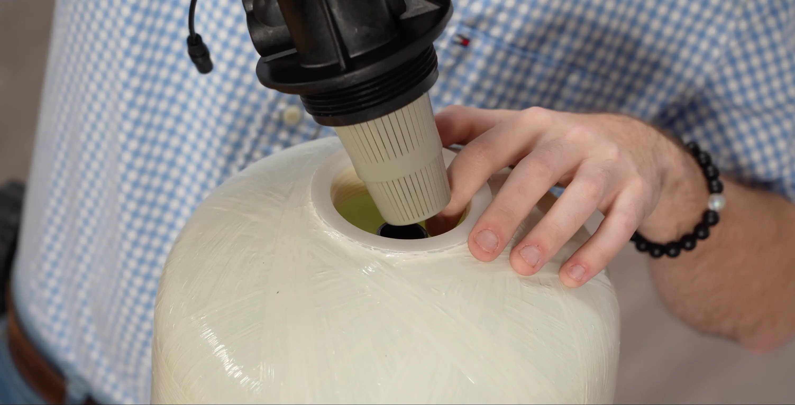 Lubricating the O-Ring | 1